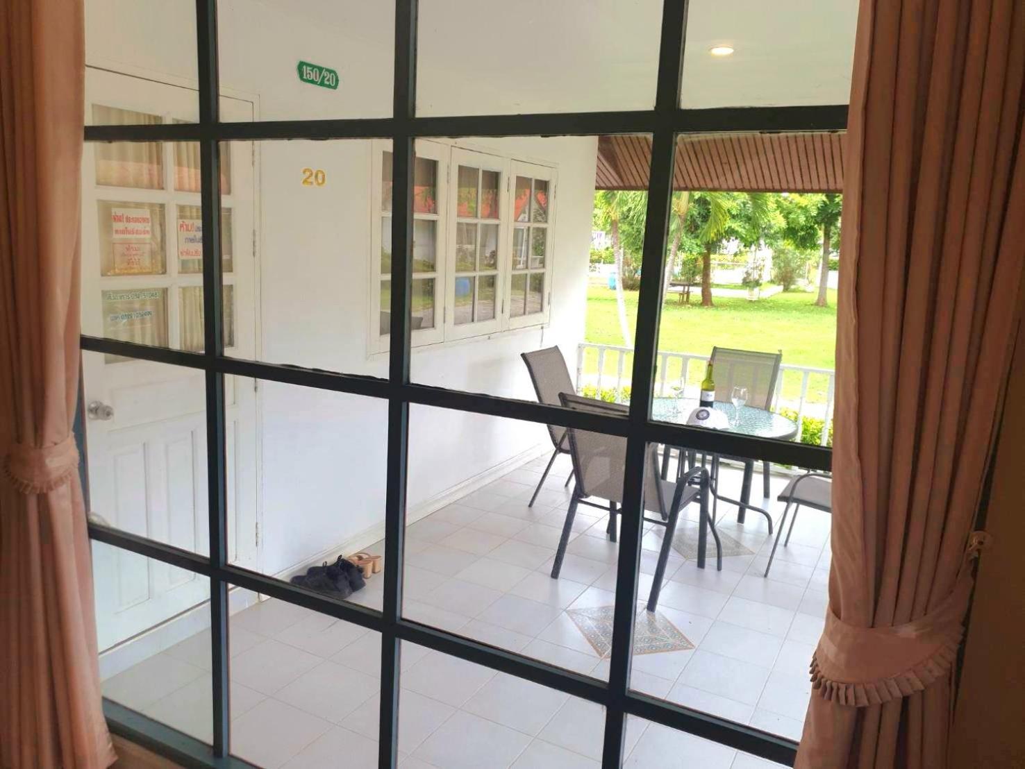 Baan Golden Resort Sam Roi Yot Exterior foto